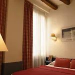Du Cygne Hotel
