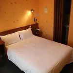 Hotel Du Cygne 2*