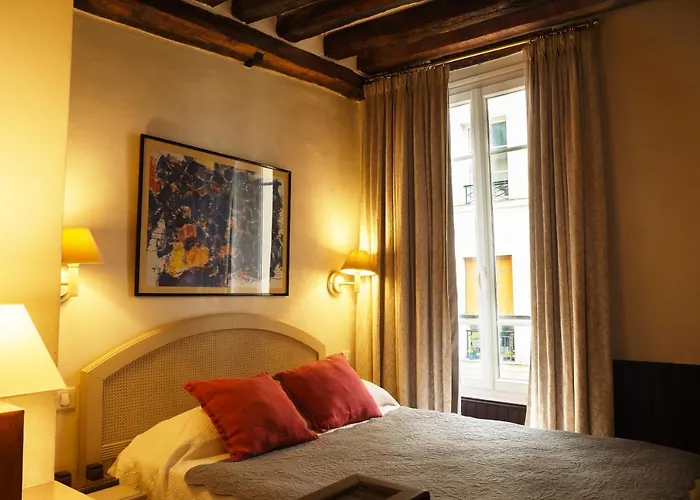 Hotel Du Cygne 2*