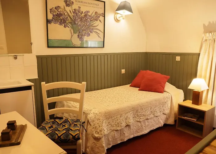 Du Cygne Hotell 2*